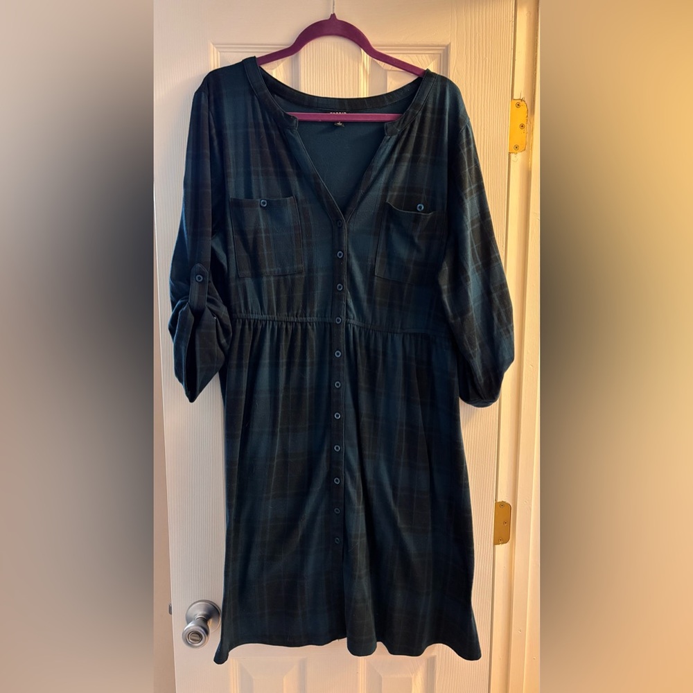 Torrid Black and teal Plaid Long Sleeve Dress Plus